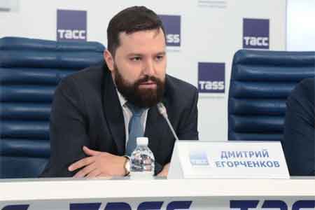 Российский эксперт указал переход российско-армянских отношений от "вертикального" к "горизонтальному" уровню