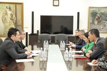 Prospectives for deepening cooperation in the cultural and humanitarian sphere are discussed