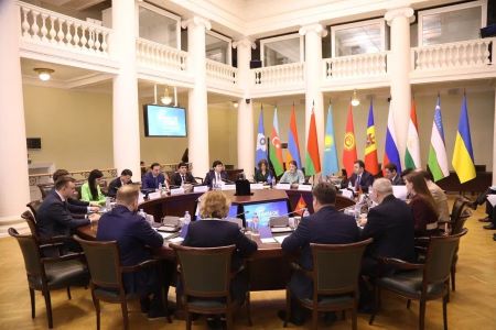 Молодые парламентарии выступили с инициативами по развитию русского языка на пространстве СНГ