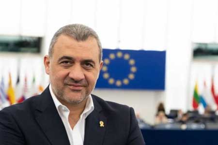 Депутат Европарламента: не пожалею усилий для разрешения гуманитарного кризиса, создавшегося в Арцахе вследствие блокады