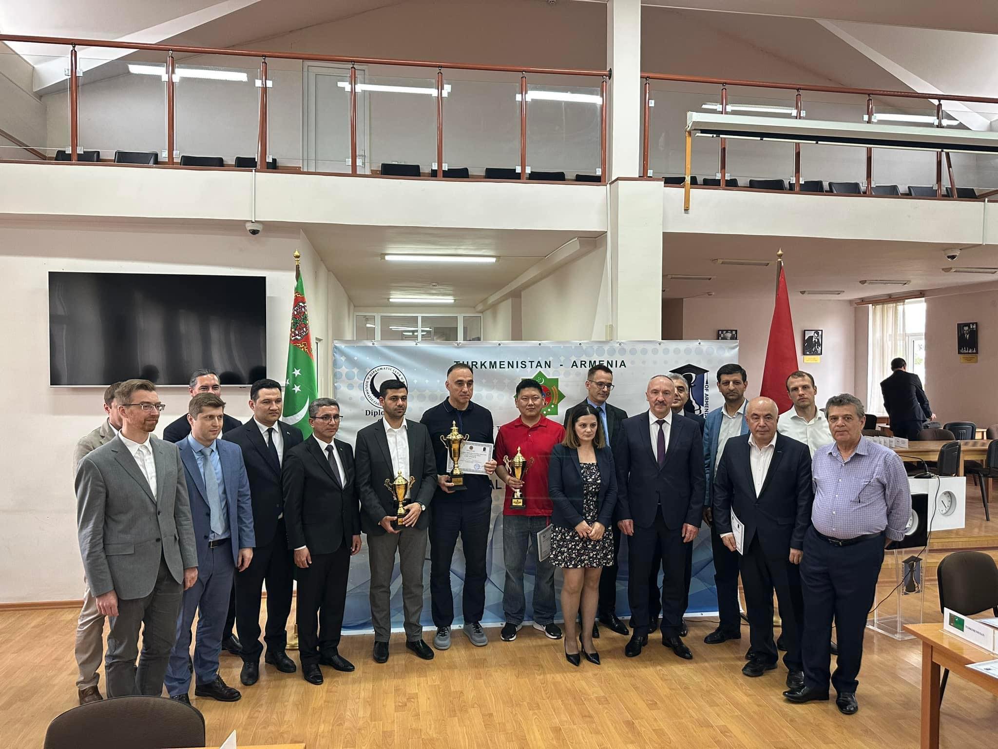 В Ереване при содействии посольства Туркменистана состоялся Шахматный турнир среди дипломатов