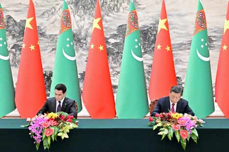 Туркменистан предложил реализовать новые проекты по поставкам газа в китайском направлении