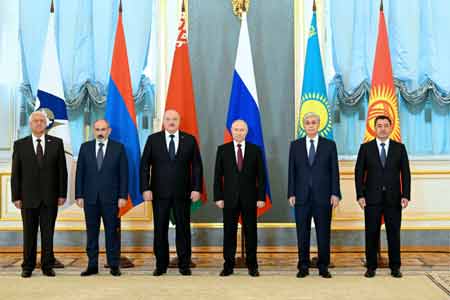 Президент Казахстана принял участие в заседании Высшего Евразийского экономического совета в узком составе