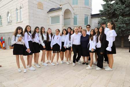 В посольстве Болгарии в Армении прошли праздничные мероприятия приуроченные Дню защиты детей и Дню болгарской письменности