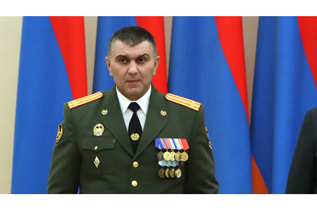 Оппозиционер: Генерал Хачатуров останется под стражей, несмотря на наличие в его деле проблемы связанной с конституционностью