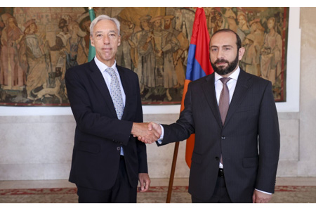 Armenian FM, President of Assembly of Portugal discuss security issues