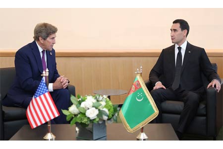 Президент Tуркменистана встретился со специальным представителем президента США по климату