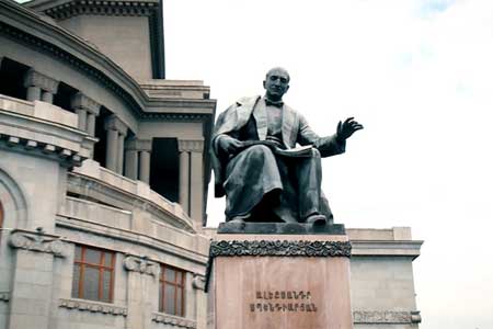 152-й день рождения Александра Спендиаряна ознаменовался открытием обновленной экспозиции его дома-музея