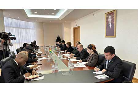О консультациях между внешнеполитическими ведомствами Туркменистана и Республики Гана