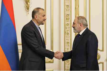 Tehran pays special attention to deepening relations with Yerevan: Iranian Foreign Minister
