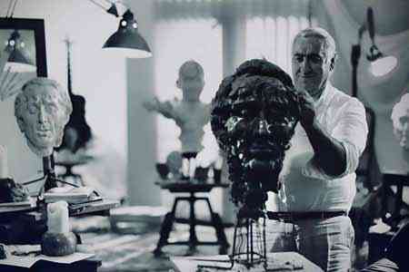 Կբացվի քանդակագործ Մկրտիչ Մազմանյանի ցուցահանդեսը՝ նվիրված Շառլ Ազնավուրին