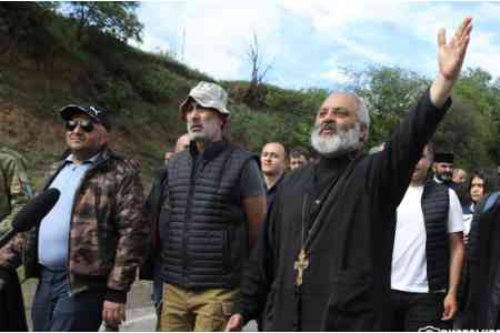 Clergyman calls on Armenian young people to be in center of struggle  for justice