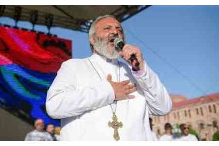 Archbishop:  main cause of Armenia`s problems is one man sitting in  Republic Square