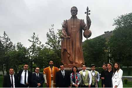 Sayat-Nova statue unveiled in Ashkhabad