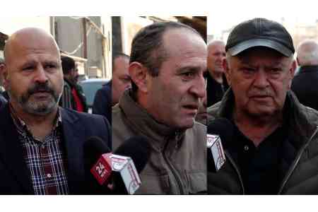 Yerevan residents demand repair of Arin Berd street 