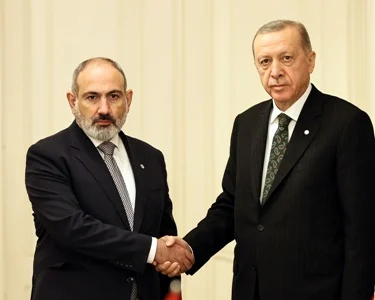 Pashinyan has brief conversation with Erdogan