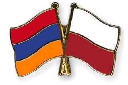 Polish parliamentary delegation arrives in Armenia