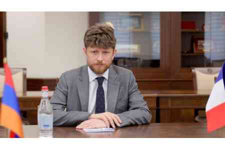 France supporting Armenian government`s efforts to reach peace with  Azerbaijan - ambassador