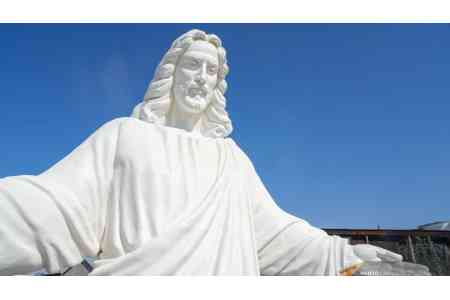Installation of statue of Christ begun in Armenia