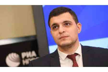 Արևելագետ. Արարատը սահմանային դրոշմակնիքներից հանելու կառավարության որոշումը ինքնության ապամոնտաժման շարունակությունն է