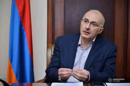 Armenian Ambassador presents his credentials to President of Hungary