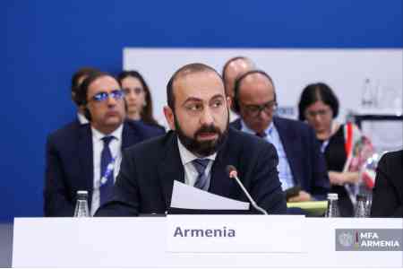 Глава МИД Армении провел переговоры в Вене с дипломатами из Великобритании, Грузии и Франции
