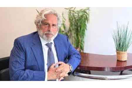 International legal expert condemns actions of  Armenian authorities  at Mother See of Holy Etchmiadzin 