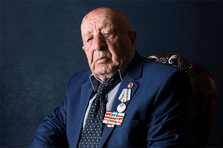 RF Embassy reps congratulate WW II veteran on 104th birthday  anniversary 