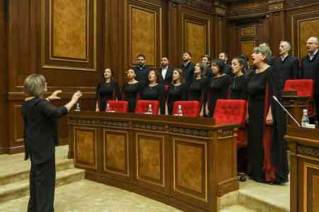 Live performance of RA anthem at national events to be mandatory