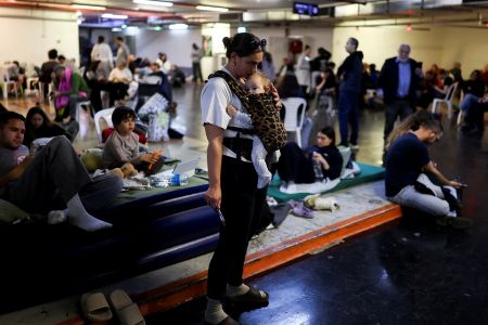 Правительство Армении проводит работу по возможной эвакуации граждан страны из ОАЭ