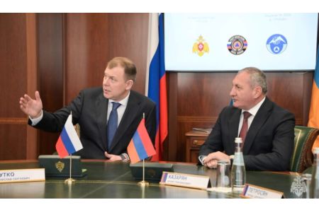 Armenian delegation participates in a meeting of the Russian-Armenian  Humanitarian Response Center in Moscow
