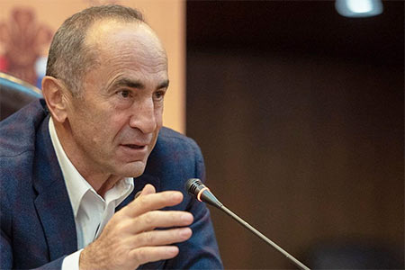 Քոչարյան․ Հայաստանի իշխանություններն ամեն ինչ անում են, որպեսզի արցախցիները մեկնեն Հայաստանից