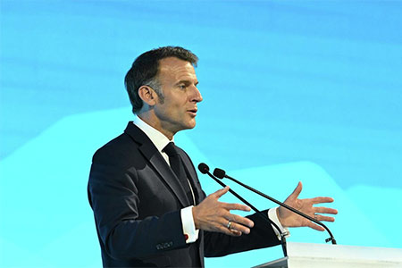 Армения доказала, что процветание возможно без вмешательства империй - Эммануэль Макрон