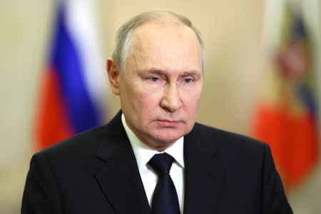 Putin sends congratulatory messages to leaders of several countries, including Armenia, on 81st anniversary of Victory in Great Patriotic War