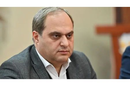 Зограбян: Лишенный сана епископ продолжает пользоваться банковскими счетами ААЦ
