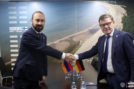 Armenian, German FMs discuss bilateral agenda