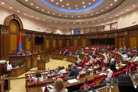 Стало известно, представители какой из фракций НС Армении возглавят парламентские комиссии