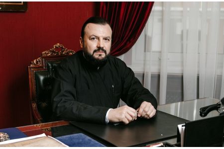 Митрополит Леонид выразил поддержку Гарегину II на фоне преследований властей Армении