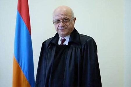 Another judge has refused to hear the case against the Catholicos of All Armenians.