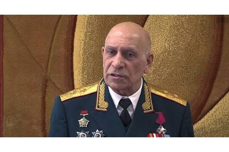 Генерал стоящий у истоков формирования ВС Армении отказался от армянского гражданства