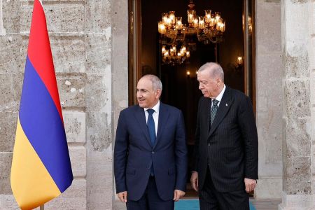 Пашинян и Эрдоган провели обсуждения в Нью-Йорке