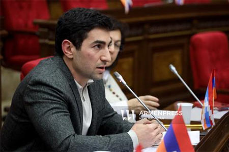 Левон Кочарян: Общественный вещатель должен служить обществу, а не власти