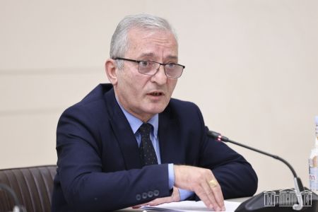 Վաչե Քալաշյան. Պետական ծառայողների խրախուսումները կլինեն նրանց կատարողականի հիման վրա