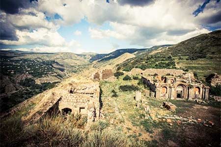 The Ministry of Education and Science of Armenia signed a memorandum with philanthropist David Tonoyan on the restoration of the Havuts Tar monastery complex.