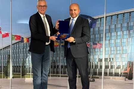 The Secretary General of the Armenian Ministry of Defense discussed strengthening integrity in the defense sector with a NATO representative