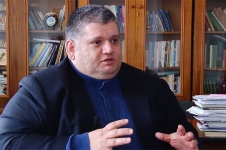 Ֆրանսիայում բողոքի ցույցերի փորձագետ. Քաղաքակրթությունները մարում են, երբ հասարակությունը կորցնում է ապագայի տեսլականը